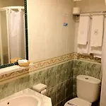 洛斯蔻驰奥斯旅馆 招待所