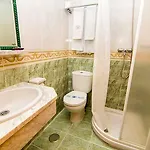 Corchos Πανσιόν