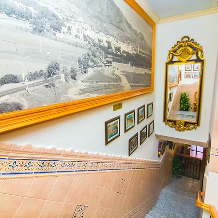Corchos 2* Fuengirola